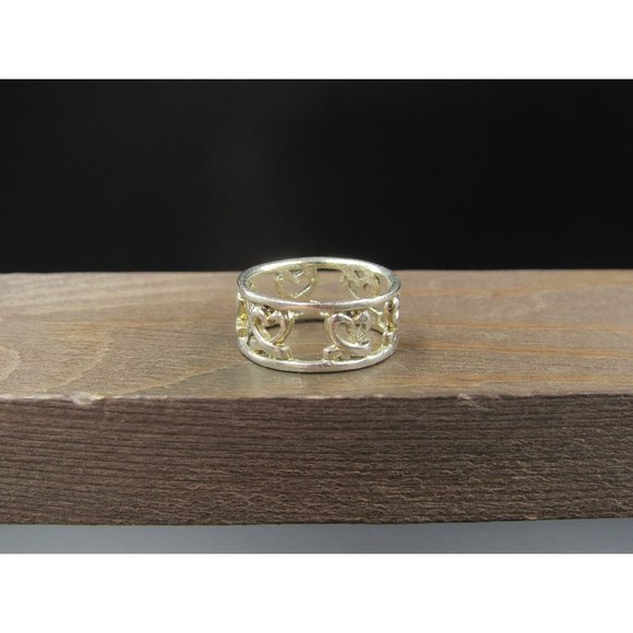 Size 6.5 Sterling Silver Rustic Unique Hearts Band Ring Vintage Statement - Picture 1 of 7